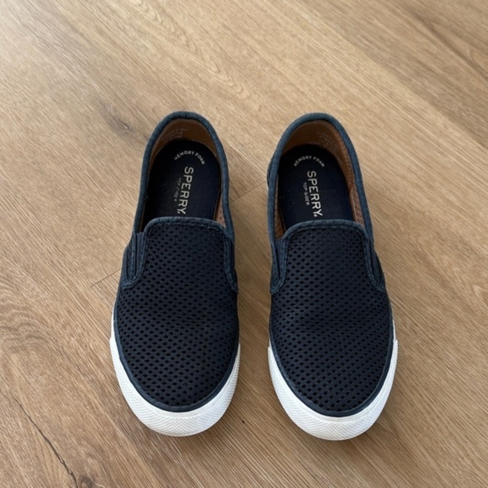 Women Sperry